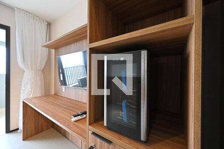 Sala/quarto de kitnet/studio para alugar com 1 quarto, 27m² em Vila Clementino, São Paulo