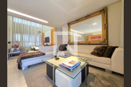 Sala  de apartamento à venda com 4 quartos, 167m² em Vila da Serra, Nova Lima