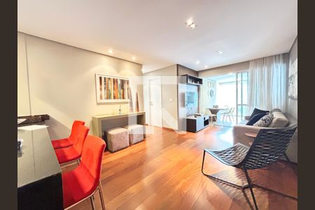 Sala de apartamento para alugar com 2 quartos, 76m² em Vila Olímpia, São Paulo