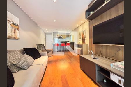 Sala de apartamento para alugar com 2 quartos, 76m² em Vila Olímpia, São Paulo