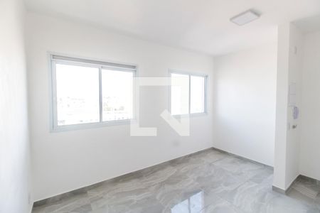 Sala  de casa para alugar com 2 quartos, 34m² em Vila Sul Americana, Carapicuíba