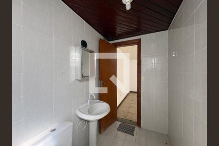 Banheiro de casa para alugar com 1 quarto, 40m² em Vila Palmeiras, São Paulo