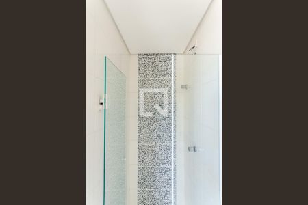 Banheiro de apartamento para alugar com 1 quarto, 32m² em Parque Anhanguera, São Paulo