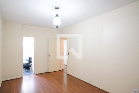 Suíte de apartamento para alugar com 4 quartos, 143m² em Santo Antônio, São Caetano do Sul