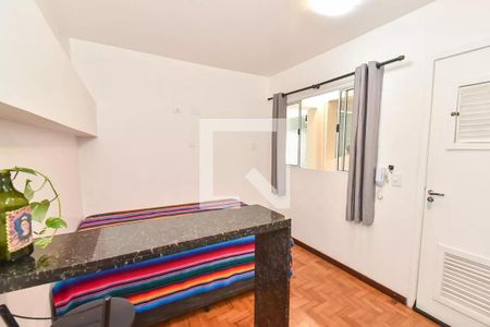 Quarto de kitnet/studio à venda com 12 quartos, 320m² em Cambuci, São Paulo