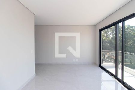 Sala de casa à venda com 4 quartos, 300m² em Vila Irmaos Arnoni, São Paulo