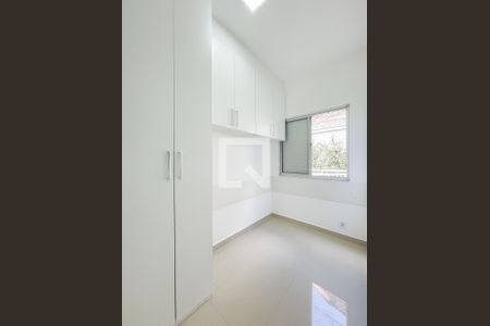 Quarto 2 de apartamento à venda com 2 quartos, 50m² em Bussocaba, Osasco