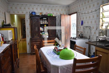 Cozinha de casa à venda com 4 quartos, 250m² em Parque Imperial, São Paulo