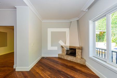 Sala  de casa à venda com 3 quartos, 700m² em Jardim Guedala, São Paulo