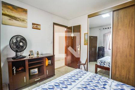 Quarto 1 de casa à venda com 4 quartos, 190m² em Vila Vitória, Santo André