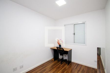 Quarto de apartamento para alugar com 2 quartos, 57m² em Santo Antônio, Osasco