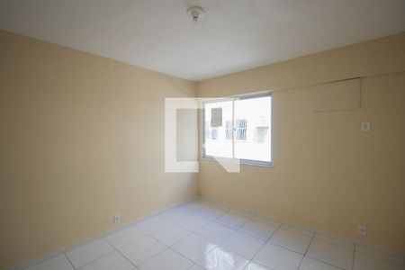 Quarto 2 de apartamento para alugar com 2 quartos, 59m² em Mutondo, São Gonçalo