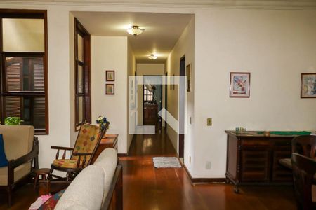 Sala de casa à venda com 3 quartos, 132m² em Encantado, Rio de Janeiro