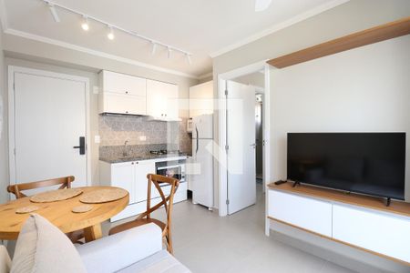 Sala/Cozinha de apartamento para alugar com 1 quarto, 29m² em Pompeia, São Paulo