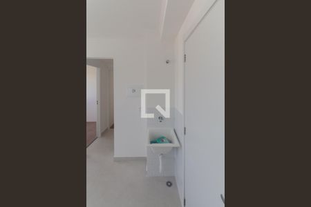 Sala/Cozinha de apartamento para alugar com 2 quartos, 33m² em Parque Novo Mundo, São Paulo