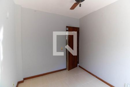Quarto 1 de apartamento para alugar com 2 quartos, 55m² em Santa Rosa, Niterói