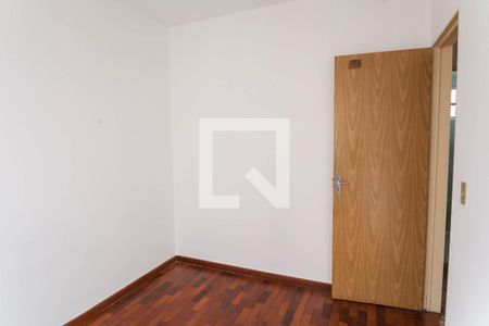 quarto 2 de apartamento para alugar com 3 quartos, 80m² em Floresta, Belo Horizonte