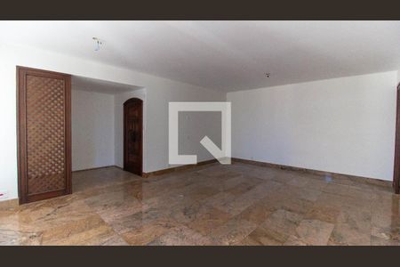 Apartamento à venda com 4 quartos, 180m² em Icaraí, Niterói