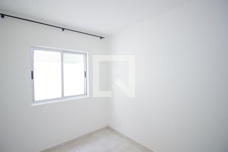 Quarto 2 de apartamento para alugar com 2 quartos, 59m² em Morro do Confisco, Contagem