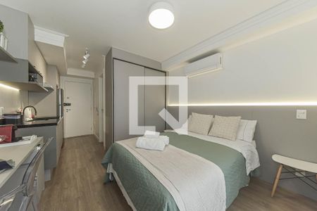 Quarto de kitnet/studio para alugar com 1 quarto, 28m² em Santo Amaro, São Paulo