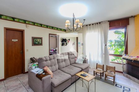 Sala de casa de condomínio à venda com 3 quartos, 200m² em Santo Antônio, Porto Alegre