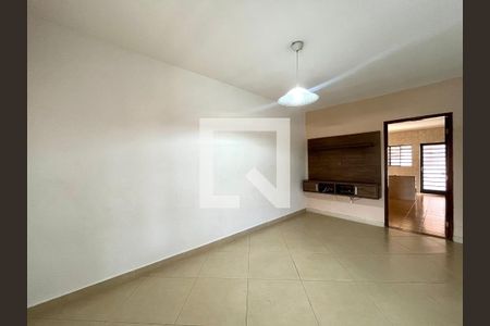 Sala de casa à venda com 3 quartos, 130m² em Vila Horacio Tulli, Campinas