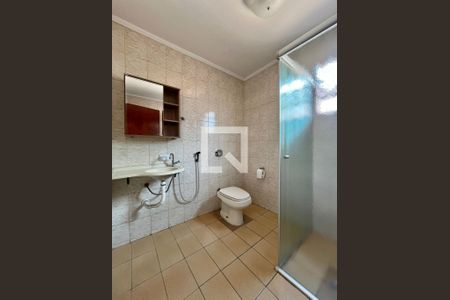 Banheiro de casa à venda com 3 quartos, 130m² em Vila Horacio Tulli, Campinas