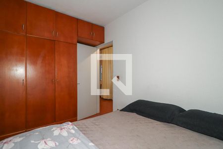 Quarto de apartamento à venda com 2 quartos, 56m² em Morro Santana, Porto Alegre
