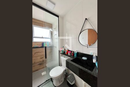 Banheiro de apartamento à venda com 2 quartos, 63m² em Jardim Nova Europa, Campinas