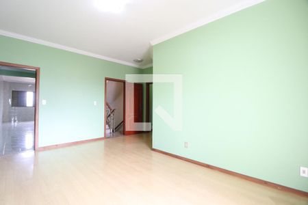 Sala de apartamento para alugar com 3 quartos, 127m² em Fundinho, Uberlândia