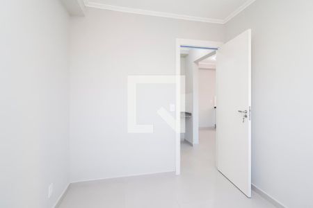 Quarto 1 de apartamento para alugar com 2 quartos, 38m² em Cidade Nova São Miguel, São Paulo