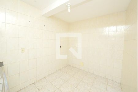 Cozinha de casa para alugar com 2 quartos, 100m² em Jardim Riacho das Pedras, Contagem