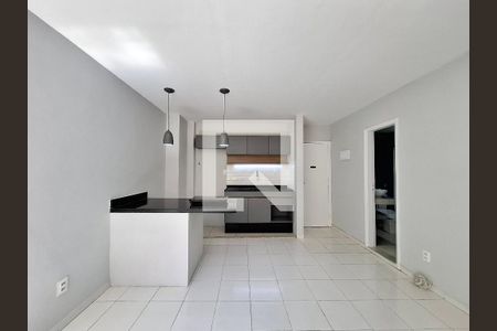 Sala/Cozinha de apartamento para alugar com 1 quarto, 25m² em Centro, Rio de Janeiro