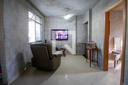 Sala de casa à venda com 2 quartos, 138m² em Ramos, Rio de Janeiro