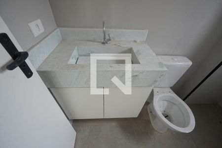 Banheiro de kitnet/studio para alugar com 1 quarto, 26m² em Vila Mariana, São Paulo