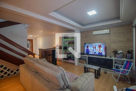 Sala de casa à venda com 4 quartos, 150m² em Ipanema, Porto Alegre