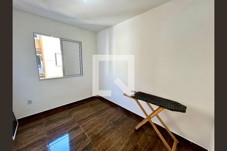 Quarto 1 de apartamento para alugar com 2 quartos, 42m² em Vila Nova Bonsucesso, Guarulhos