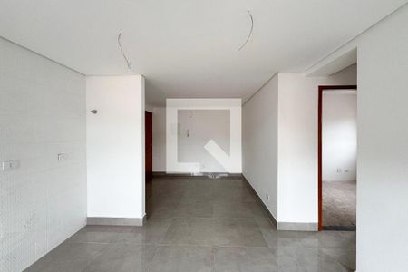 Sala de apartamento à venda com 2 quartos, 55m² em Jardim Vera Cruz, São Bernardo do Campo