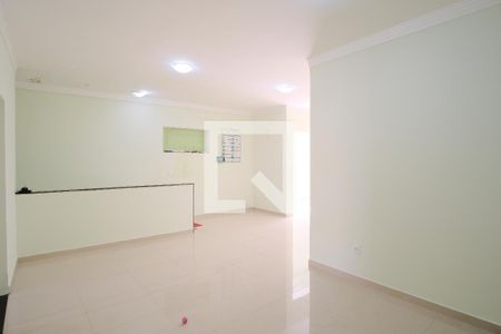 Casa à venda com 3 quartos, 280m² em Vila Carrão, São Paulo