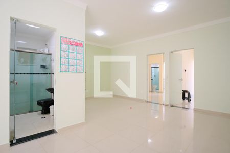 Casa à venda com 3 quartos, 280m² em Vila Carrão, São Paulo