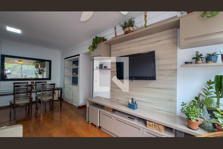 Sala de apartamento para alugar com 3 quartos, 80m² em Santo Amaro, São Paulo