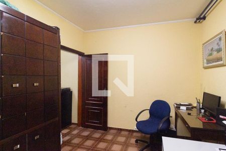 Escritório de casa à venda com 4 quartos, 375m² em Veloso, Osasco