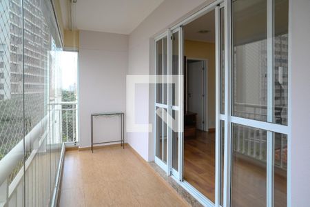 Varanda de apartamento para alugar com 3 quartos, 93m² em Vila Gumercindo, São Paulo