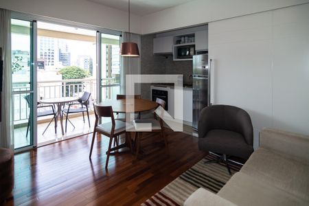 Sala / cozinha de apartamento à venda com 2 quartos, 57m² em Bela Vista, São Paulo