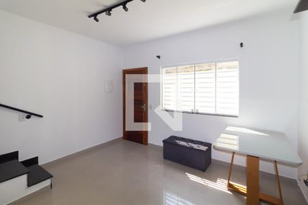 Sala de casa de condomínio para alugar com 2 quartos, 69m² em Vila Formosa, São Paulo