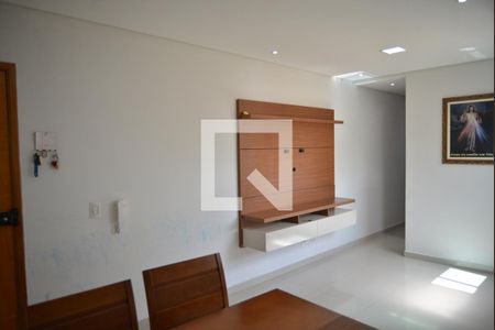 Sala de apartamento para alugar com 2 quartos, 52m² em Vila Camilópolis, Santo André