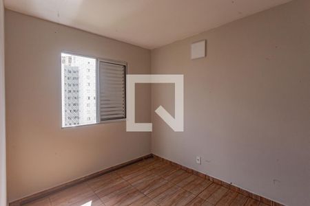 Quarto 2 de apartamento para alugar com 2 quartos, 55m² em Vila Vermelha, São Paulo