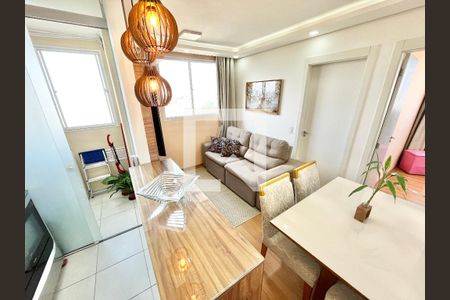 Sala/Cozinha de apartamento à venda com 2 quartos, 39m² em Vila Santa Maria, São Paulo