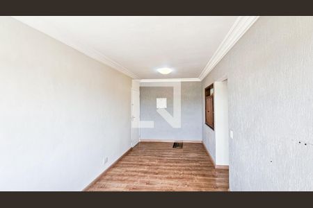 Sala de apartamento para alugar com 2 quartos, 62m² em Quitaúna, Osasco