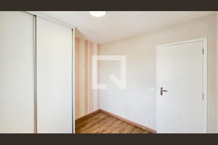 Quarto 1 de apartamento para alugar com 2 quartos, 62m² em Quitaúna, Osasco